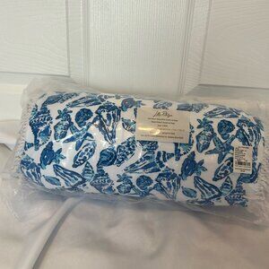 NWT Lilly Pulitzer Beach Pillow